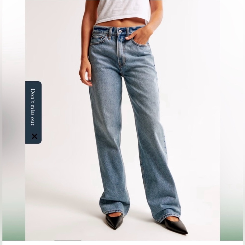 Abercrombie The Slouchy Jean Mid Rise